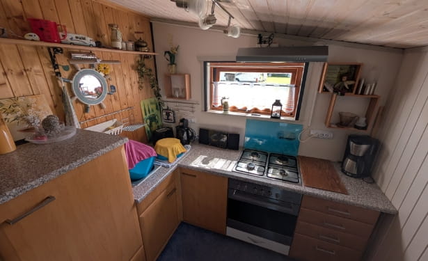 2-campingplatz-gnarrenburg-mitewohnwagen-002-mobile-003