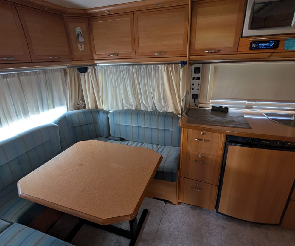 2_1-campingplatz-gnarrenburg-mitewohnwagen-002-desktop-006