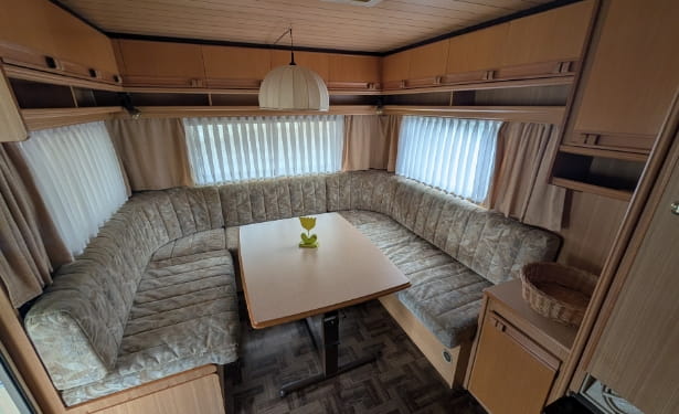 campingplatz-gnarrenburg-mitewohnwagen-001-mobile-002